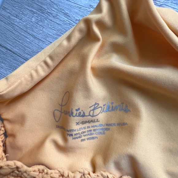 Frankie’s bikini - Picture 7 of 7